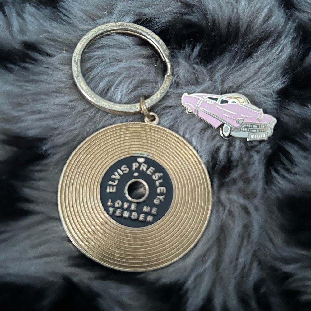 Elvis Presley keychain and pink cadilac pin